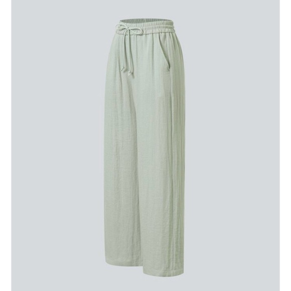 Halara Women's Sage Green Wide-Leg Pants - Picture 5 of 6